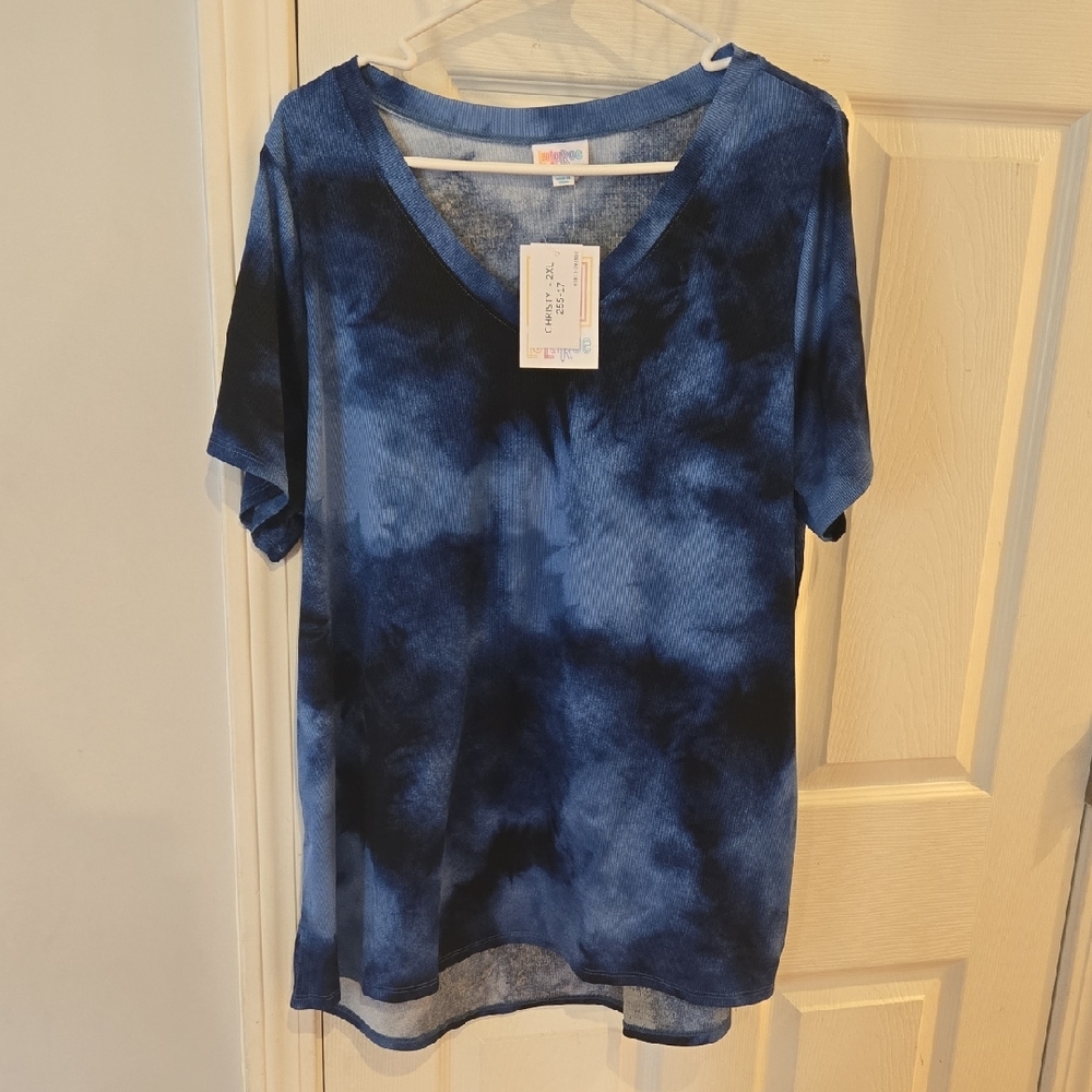 LuLaRoe Blue Short Sleeve Chrusty T-Shirt